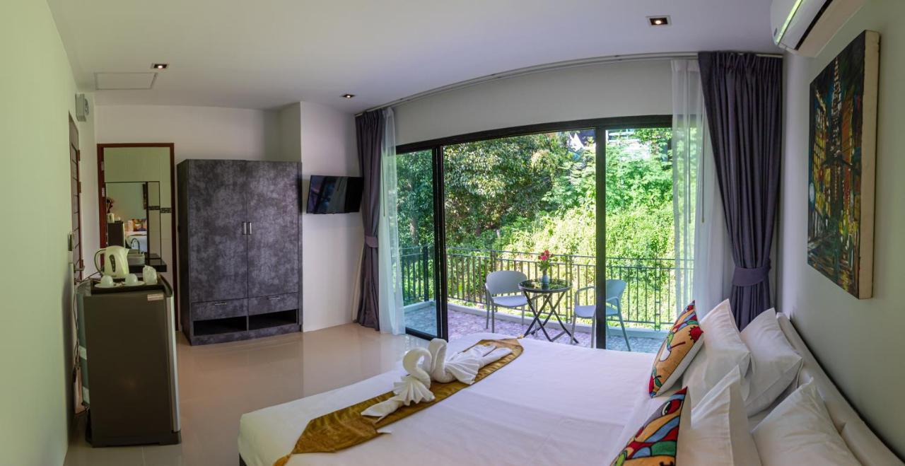 Rossarin Sea View Patong Hotell Eksteriør bilde