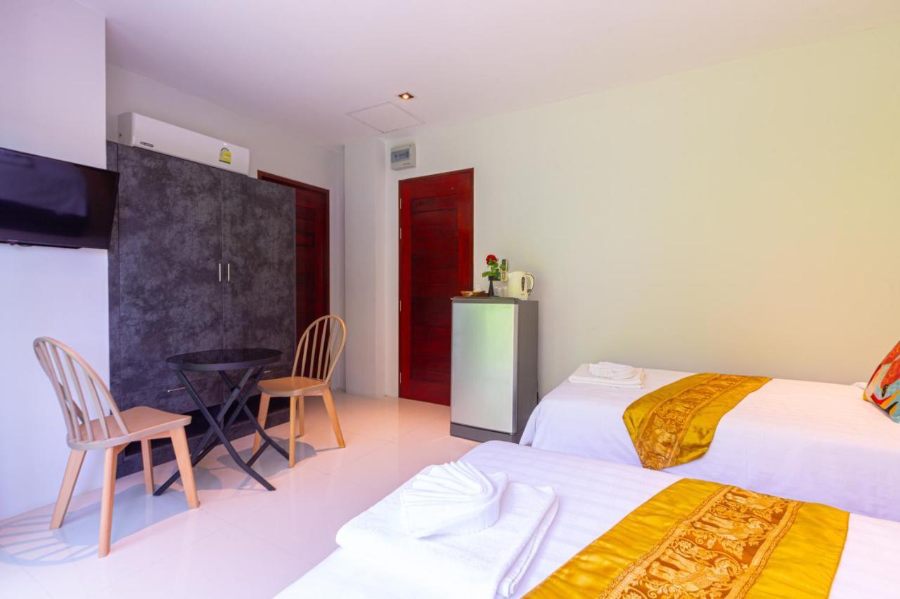 Rossarin Sea View Patong Hotell Eksteriør bilde