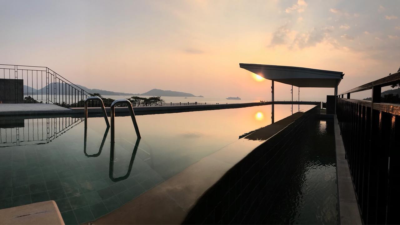 Rossarin Sea View Patong Hotell Eksteriør bilde